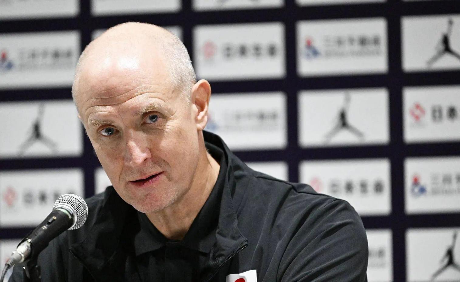 九游体育app深圳男篮迎意甲关键赛；国际比赛日再遭质疑；气氛紧张；训练强度明显提升的简单介绍