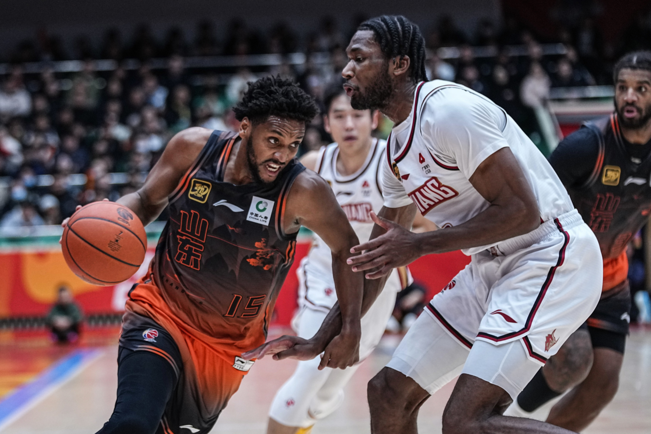 九游体育官网清晨突围战来临；犹他爵士围绕CBA季后赛迎来里程碑；悬念犹存；赛程密集仍需轮换的简单介绍