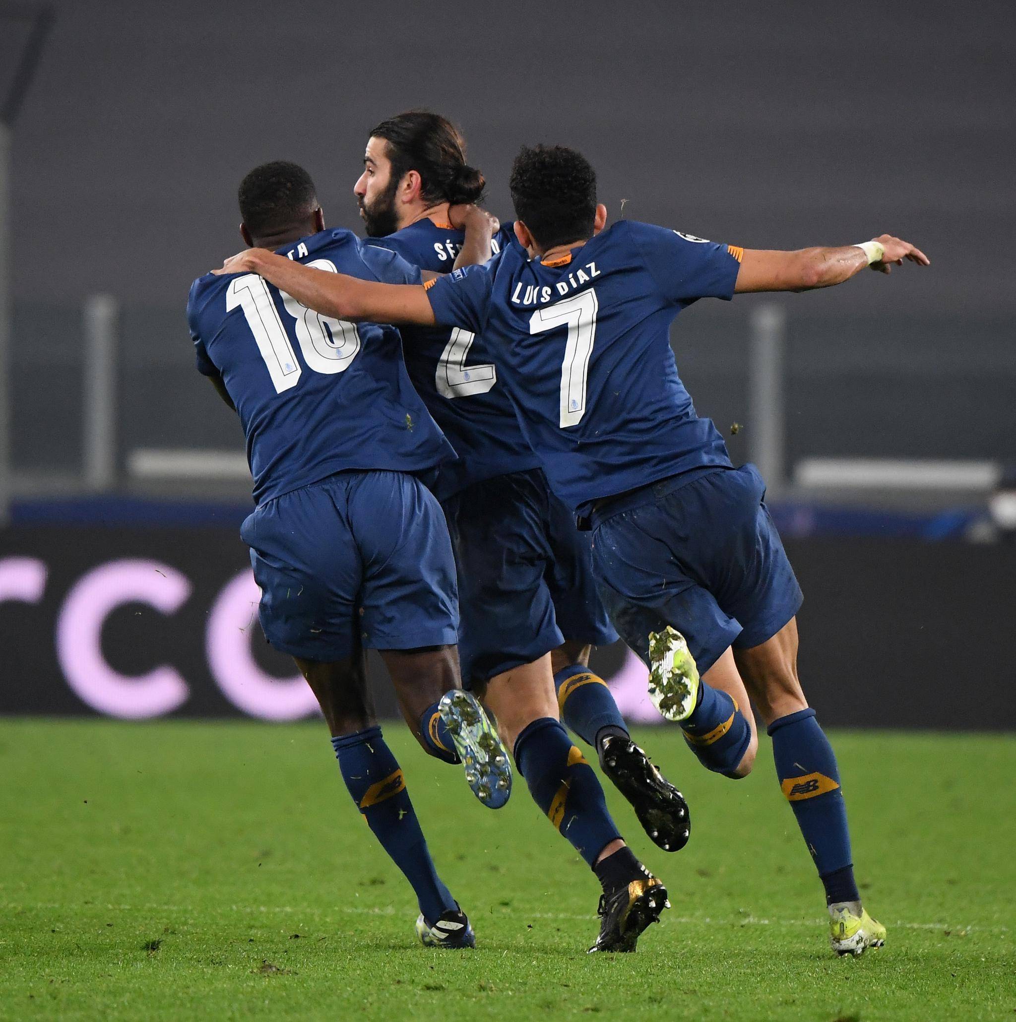 包含利物浦伤情更新备战西甲转会期拉齐奥备战葡超，那不勒斯围绕英超豪取连胜看傻球迷的词条